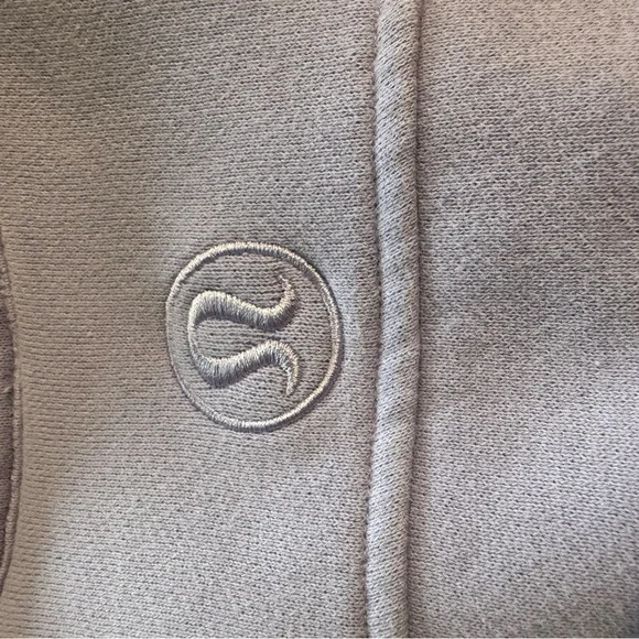 Lululemon Oversized Half-Zip Scuba Lilac Smoke - Picture 3 of 5